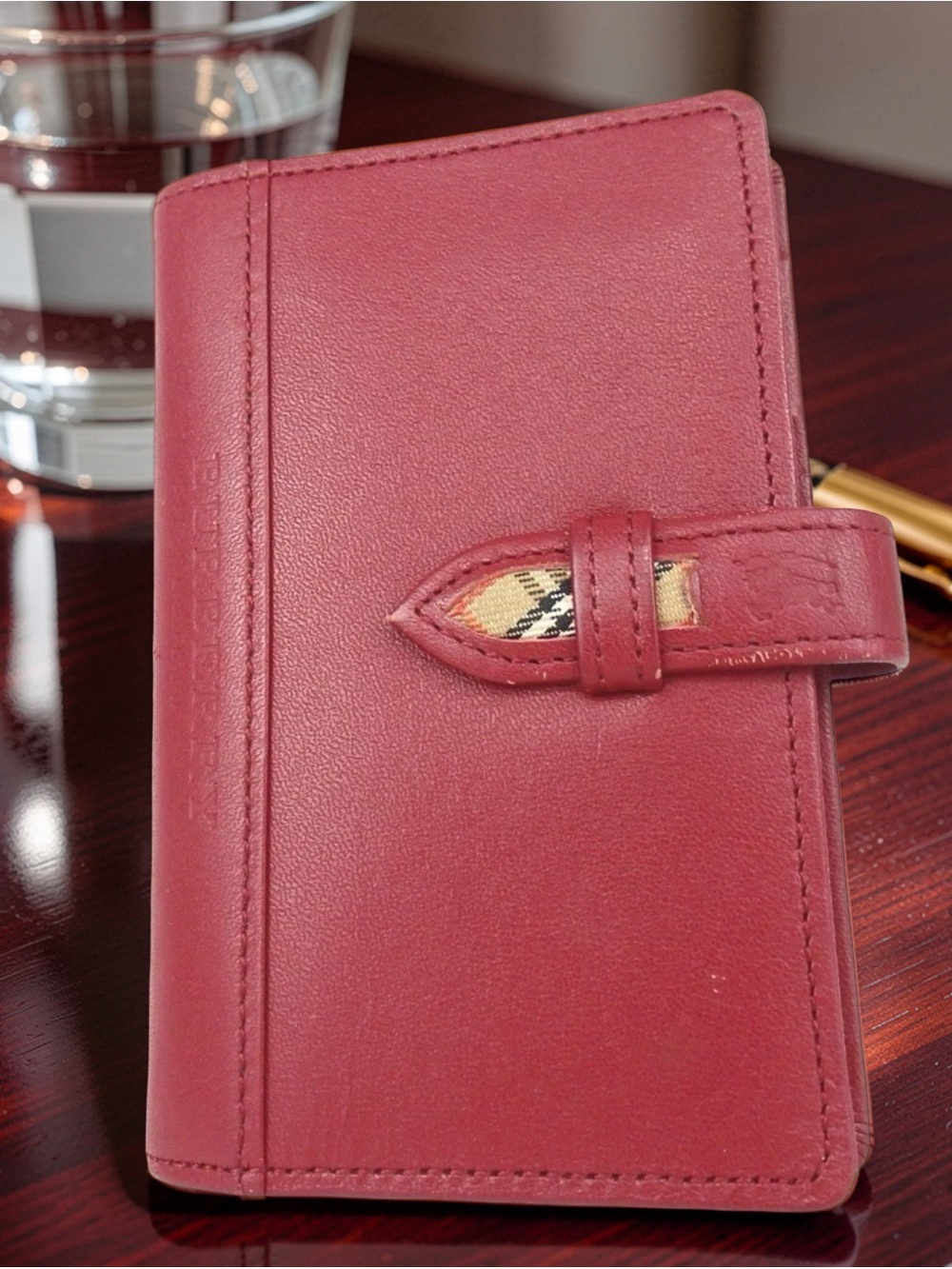 Burberry Leather Notebook Cover with Card Slots- Small ❤️